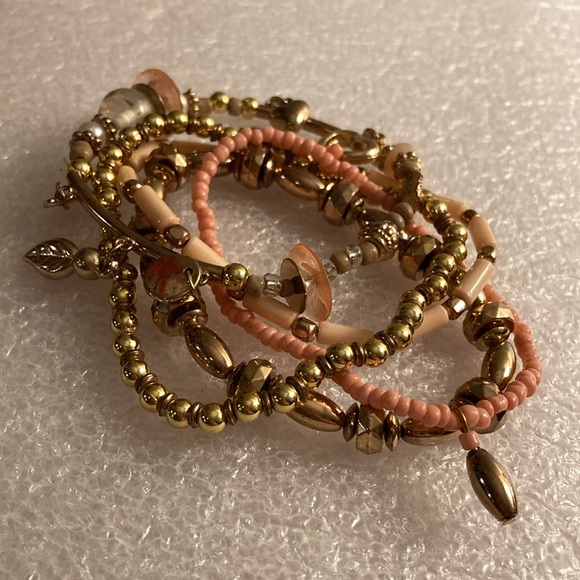 NWOT - Stacked Boho Brassy & Coral Beaded Stretch Charm Bracelets (5) - Picture 4 of 4